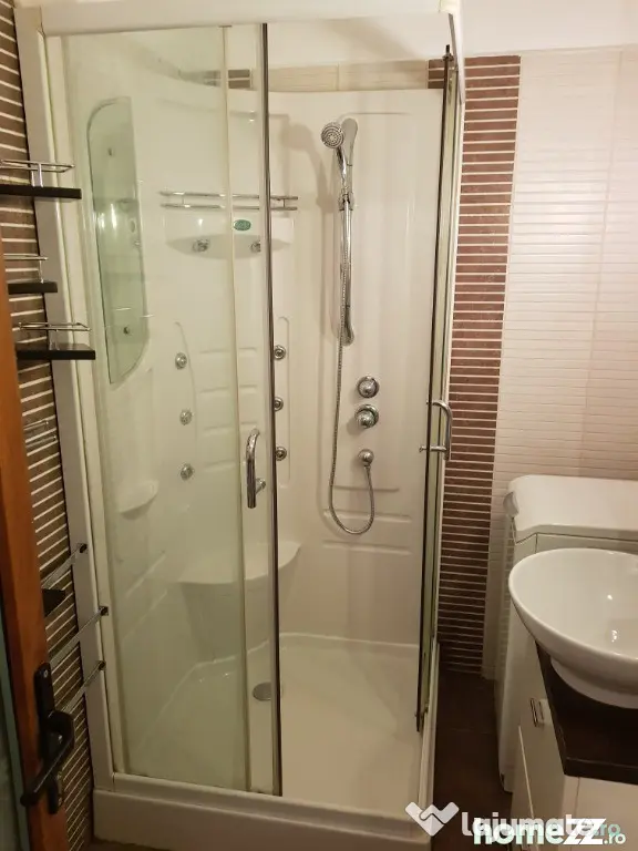 Apartament 2 camere, decomandate, de inchiriat, Nicolae Titulescu