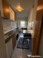 Unirii etaj 2 decomandat 