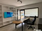 Apartament 2 camere cu terasa mare, pretabil si pt spatiu co 