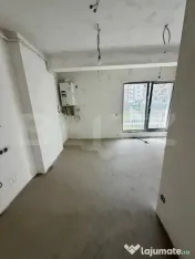 Apartament 3 camere, 66 mp, terasa 25 mp, parcare, Manastur 