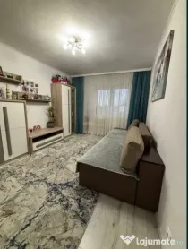 Apartament 2 camere, decomandat - zona Sacele