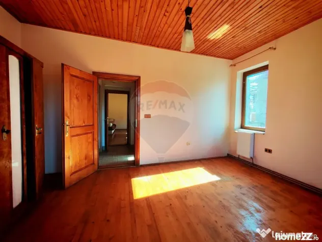 Casă spațioasă cu panoramă superbă+garsonieră separ...