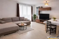 Apartament trei camere, decomandat, etaj2, Maurer Tractorul, 