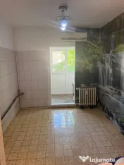 Apartament 2 camere, decomandat, 49 mp, zona Sărari. 