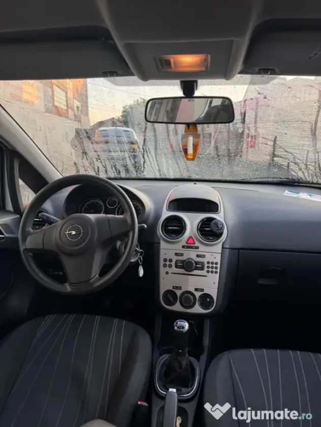 Opel Corsa 1.4 benzină, 2008