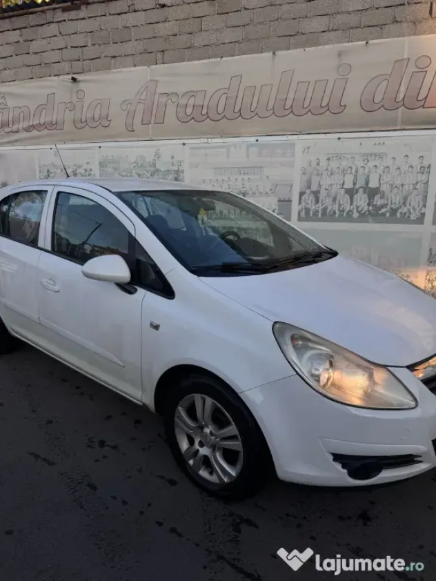 Opel Corsa 1.4 benzină, 2008