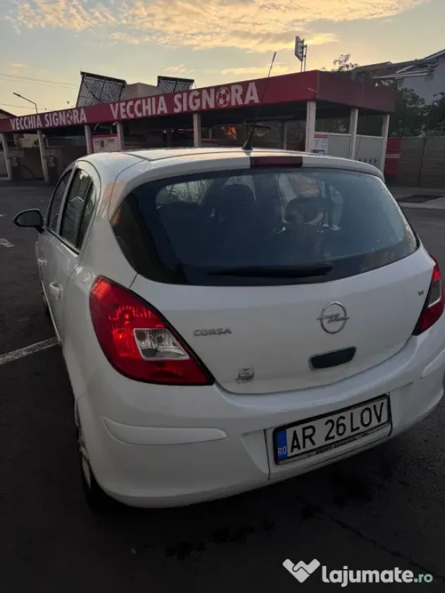 Opel Corsa 1.4 benzină, 2008