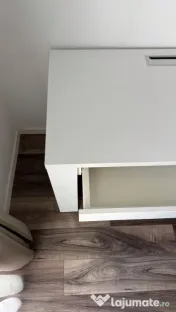 Birou alb din PAL pentru calculator 