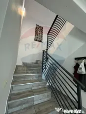 Casă / Vilă spațioasă cu curte mare de închiriat în...