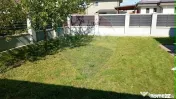 Casă / Vilă spațioasă cu curte mare de închiriat în...
