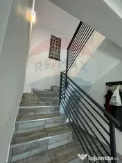 Casă / Vilă spațioasă cu curte mare de închiriat în... 