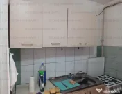 Camera de camin cu baie proprie si centrala termica - zona Tractorul 