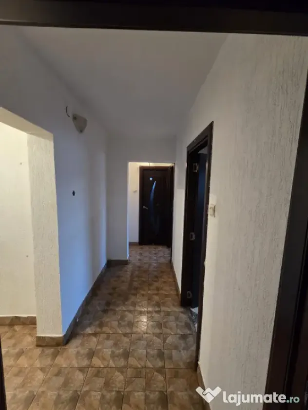 Apartament 2 camere, confort 1 decomandat, zona Obor. Etaj 4