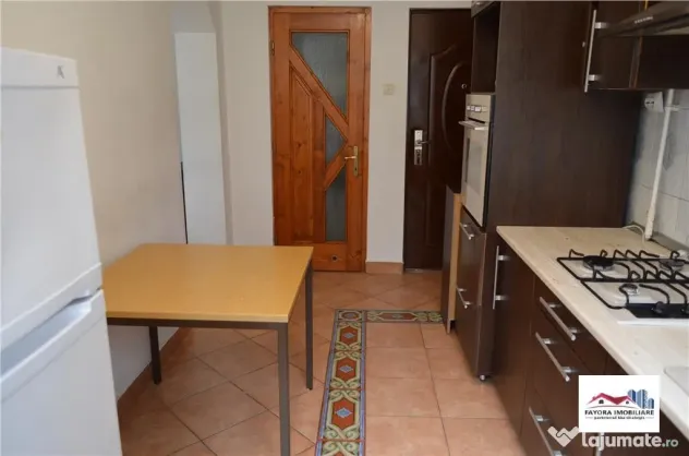 Apartament 2 Camere de Zona Cornisa