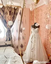 vând rochie mireasa 