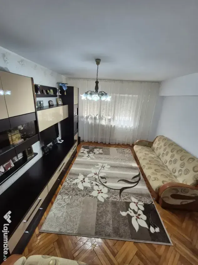 Apartament de vânzare 2 camere central