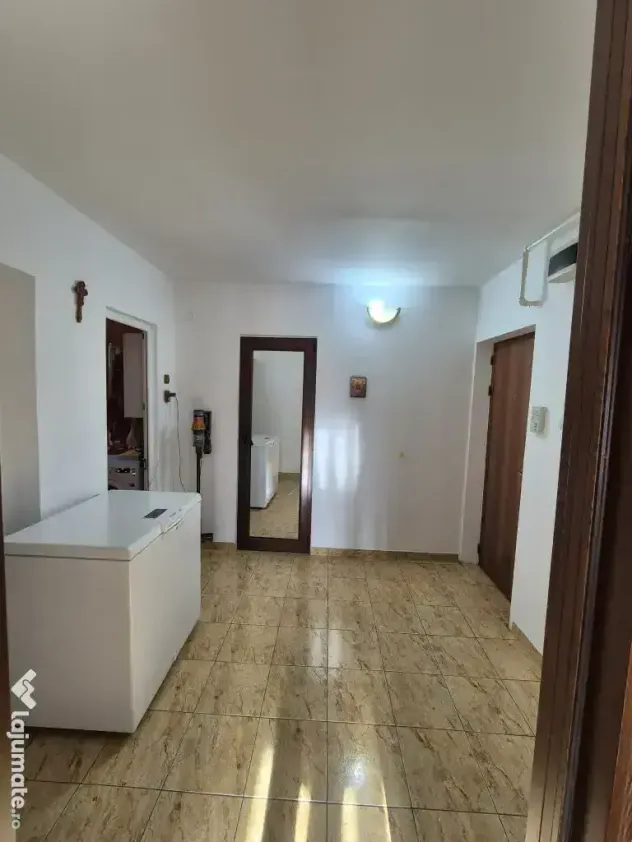 Apartament de vânzare 2 camere central