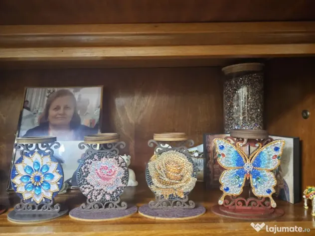 Suporturi lumanari realizate cu diamante 5D