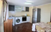 De vanzare casa cu 3 camere, zona Port, 65.000 euro 