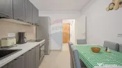 Apartament cu 2 camere la prima închiriere în zona Trac... 