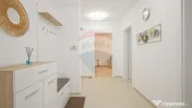 Apartament cu 2 camere la prima închiriere în zona Trac... 