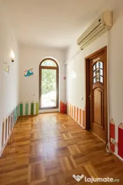 Vila de inchiriat-Pretabila activitati diverse-Zona Carol 