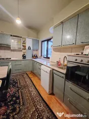 Casa de vanzare, 100 mp, zona Parcul Regina Maria 