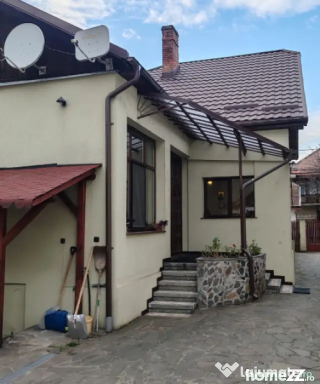 Casa de vanzare, 100 mp, zona Parcul Regina Maria - Baia Mare (Maramures)