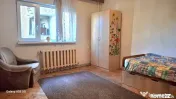 Vind apartament 3 camere Calea Manastur. 
