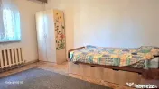 Vind apartament 3 camere Calea Manastur. 