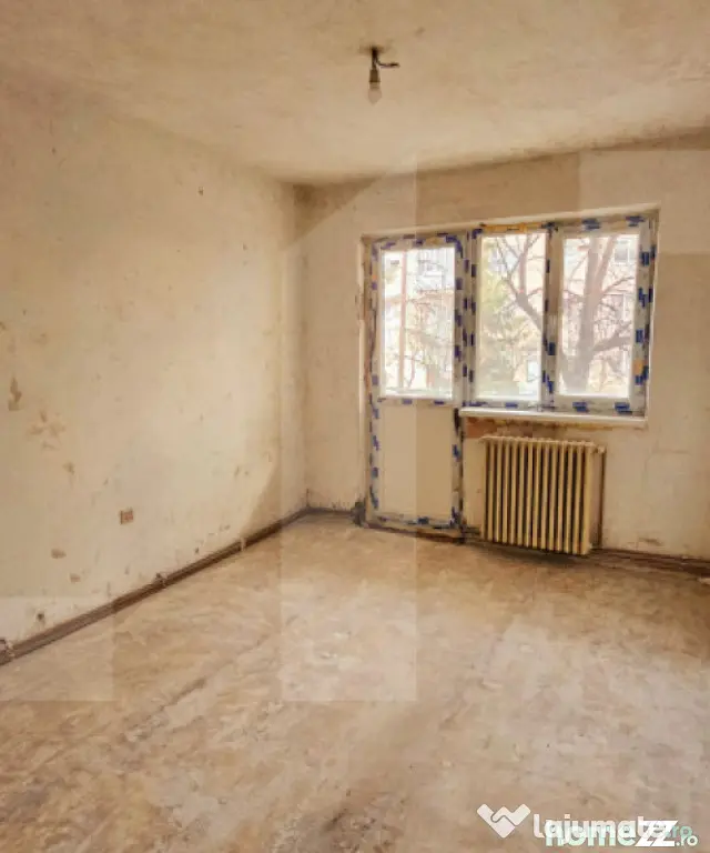 Apartament cu 3 camere, 72 mp, etaj 1, ideal pentru renovare - Sfantu Gheorghe (Covasna)
