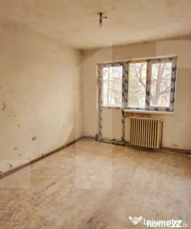 Apartament cu 3 camere, 72 mp, etaj 1, ideal pentru renovare - Sfantu Gheorghe (Covasna)