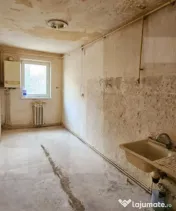 Apartament cu 3 camere, 72 mp, etaj 1, ideal pentru renovare 