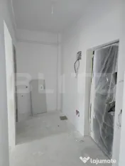 Apartament cu o camera, cu CF, semifinisat, 32 mp, balcon 4m 