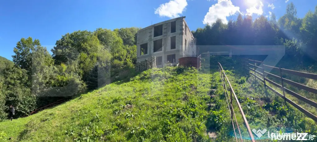 Cabană 5 camere, teren de 1000 mp, Valea Ierii - Valea Ierii (Cluj)
