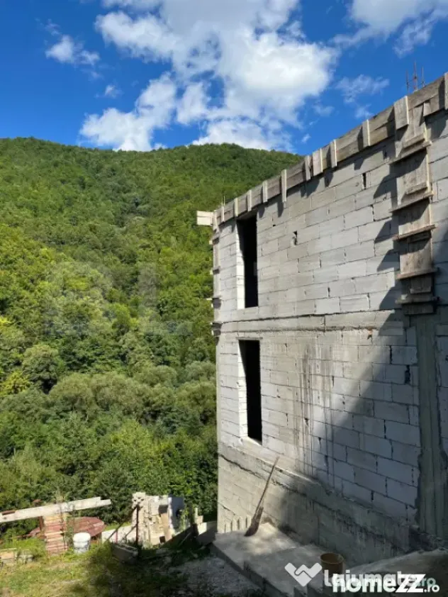 Cabană 5 camere, teren de 1000 mp, Valea Ierii - Valea Ierii (Cluj)