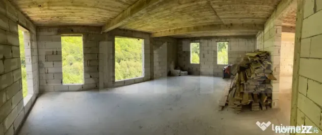 Cabană 5 camere, teren de 1000 mp, Valea Ierii - Valea Ierii (Cluj)