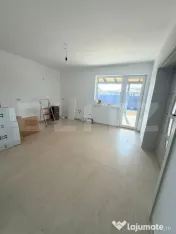 CASA BINE CONSTRUITA IN CARTIERUL IZVOR, MULTIPLE DOTARI L 