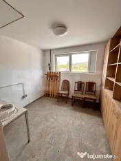 Hala de inchiriat 350 m² , Cășeiu 