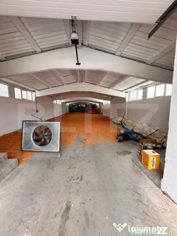 Hala de inchiriat 350 m² , Cășeiu