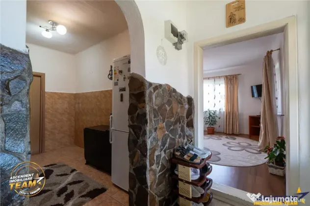 FILM! Casa individuala,4 camere,1.200mp teren,priveliste deo