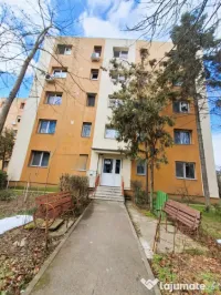 Apartament 2 camere, 37 mp, zonă Vest 