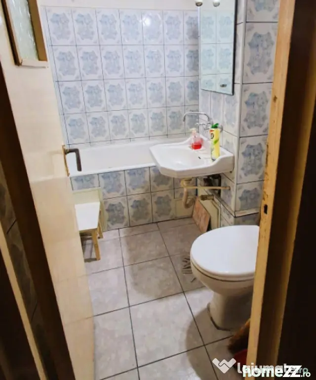 Apartament 2 camere, 37 mp, zonă Vest - Ploiesti (Prahova)