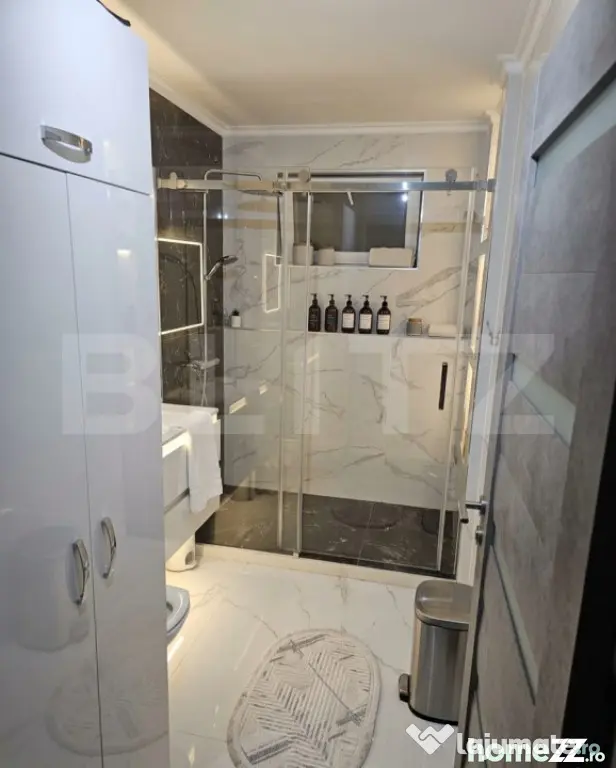 Apartament modern, 3 camere, etaj intermediar, 2 parcari, Ap - Apahida (Cluj)