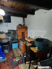 Proprietate cu 2 case, una fiind tradițională, Dezmir 