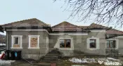 Proprietate cu 2 case, una fiind tradițională, Dezmir 