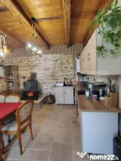 Proprietate cu 2 case, una fiind tradițională, Dezmir 