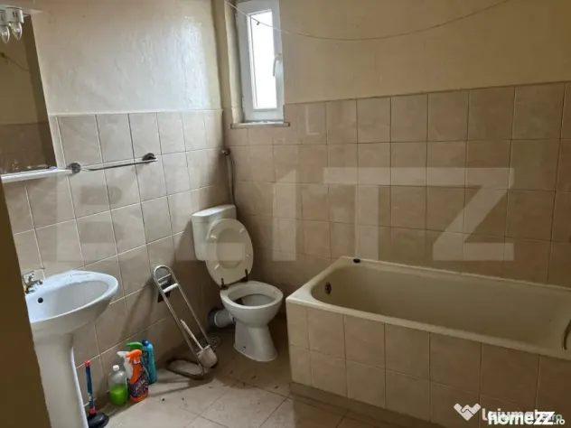 Apartament 4 camere, 85.17 mp utili, zona Centrala - Ploiesti (Prahova)
