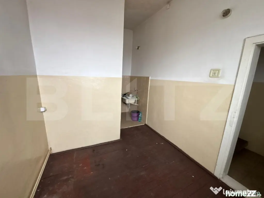 Apartament 4 camere, 85.17 mp utili, zona Centrala - Ploiesti (Prahova)