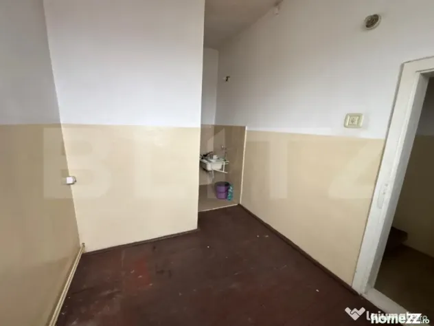 Apartament 4 camere, 85.17 mp utili, zona Centrala - Ploiesti (Prahova)